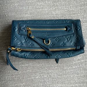 Louis Vuitton Petillante Clutch Monogram Empreinte Leather - Navy